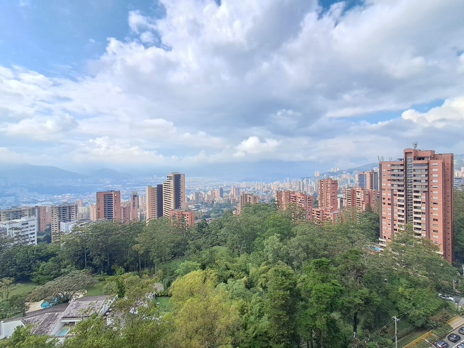 Apartamento en Arriendo en POBLADO Imagen de apartamento 3