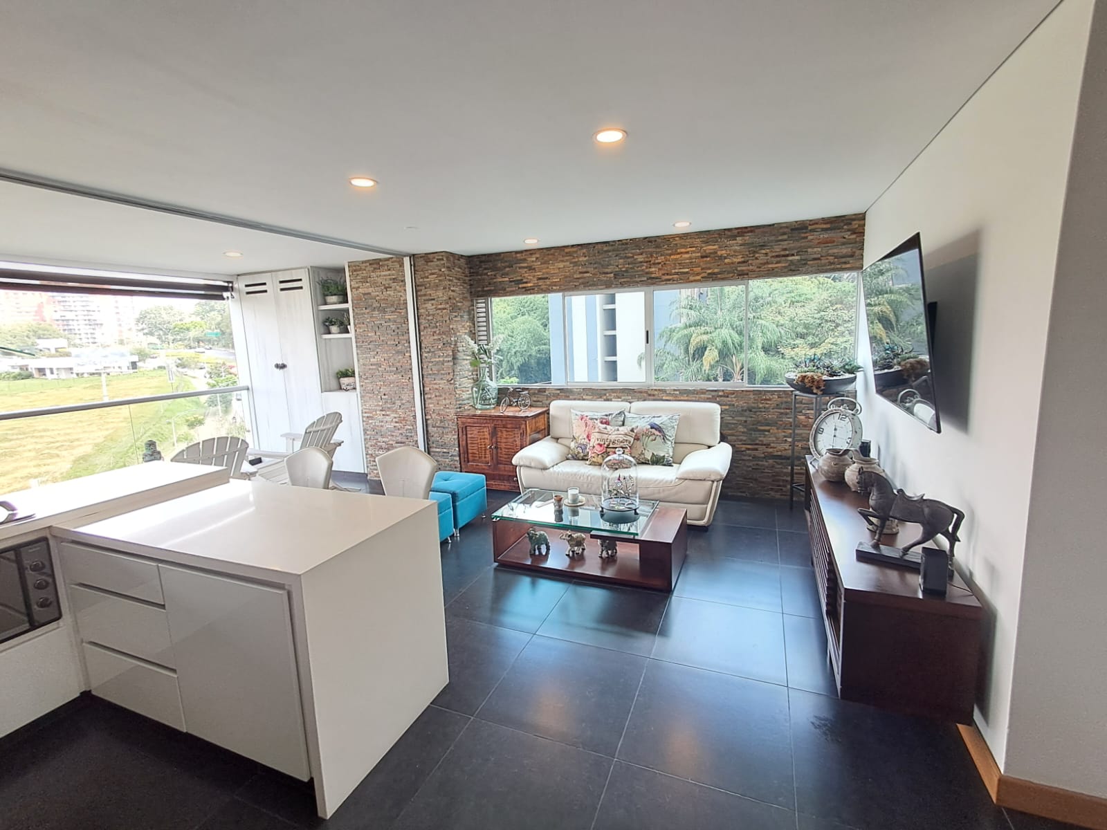 Apartamento en Arriendo en POBLADO Imagen de apartamento 1