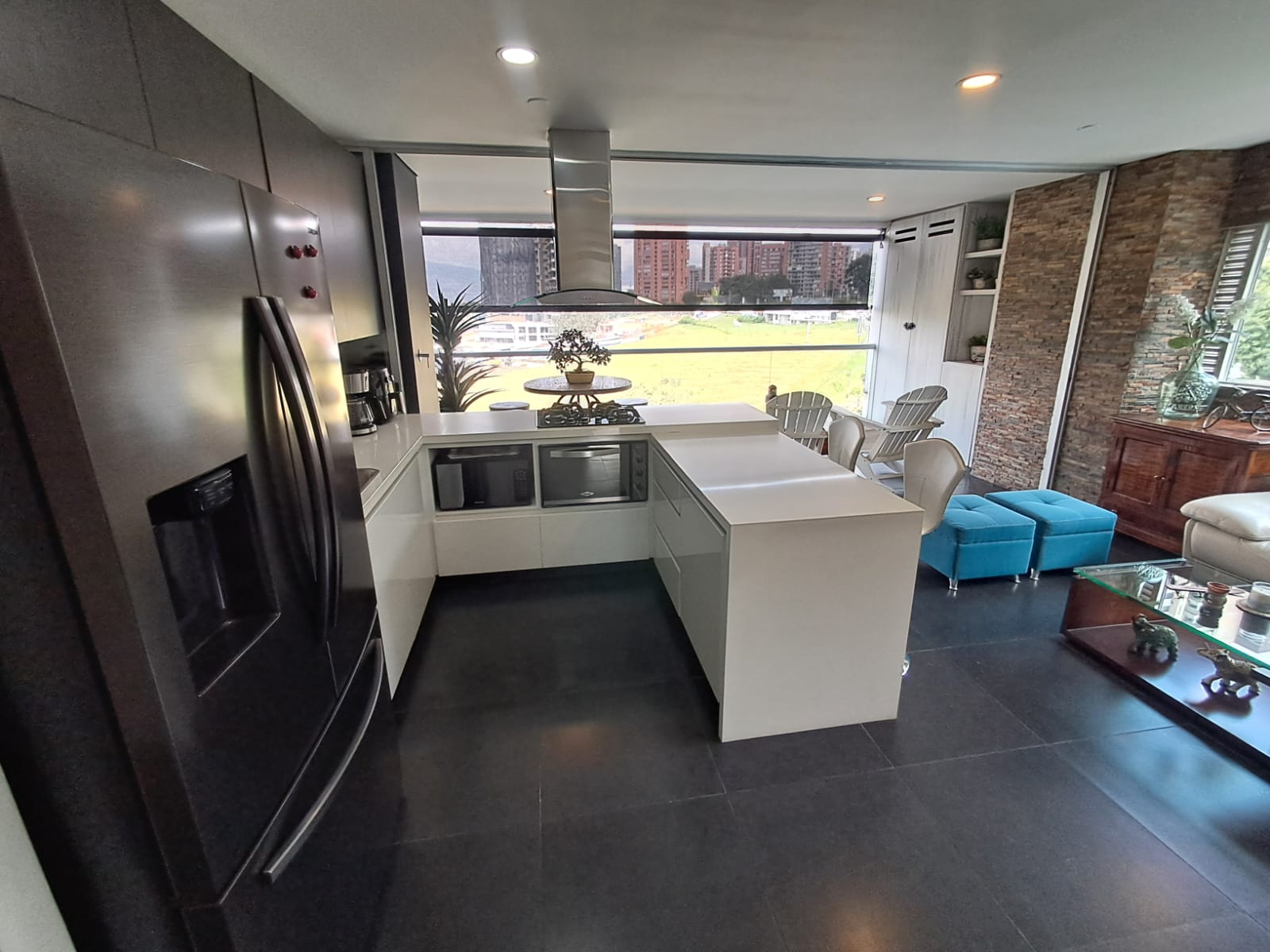 Apartamento en Arriendo en POBLADO Imagen principal de apartamento