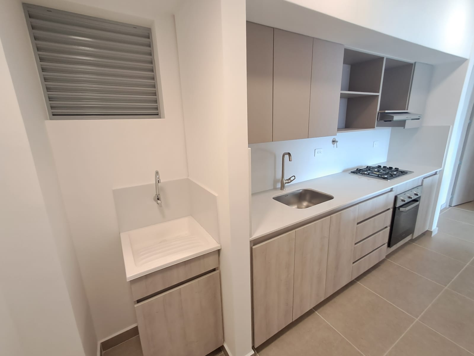 Apartamento en Arriendo en CIUDAD DEL RIO Imagen de apartamento 1