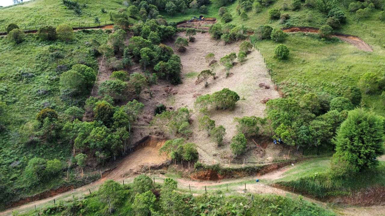 Lote en Venta en LA MIEL Imagen de lote 2