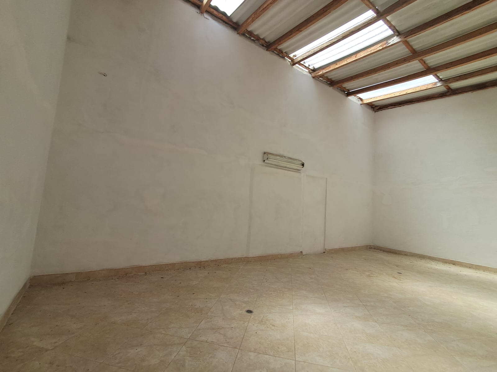 Local en Arriendo en EL RETIRO Imagen de local 3