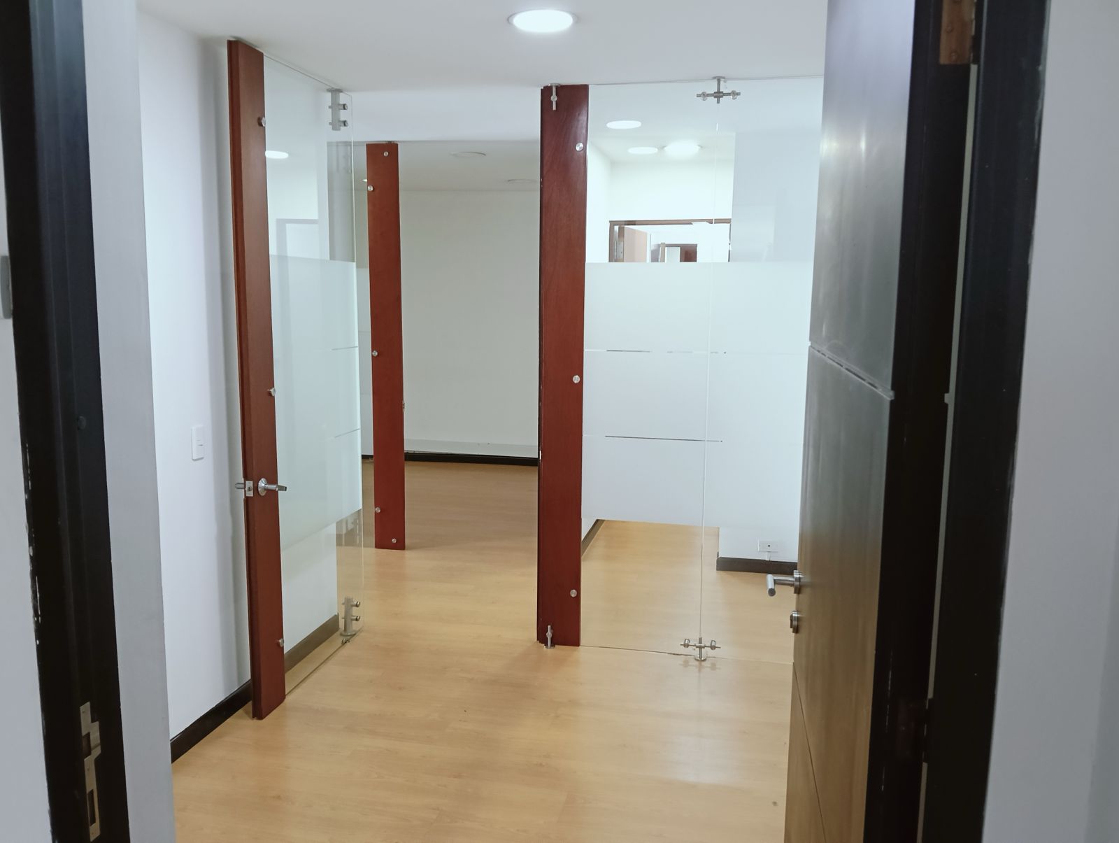 Oficina en Arriendo en CHICO NORTE Imagen de oficina 1