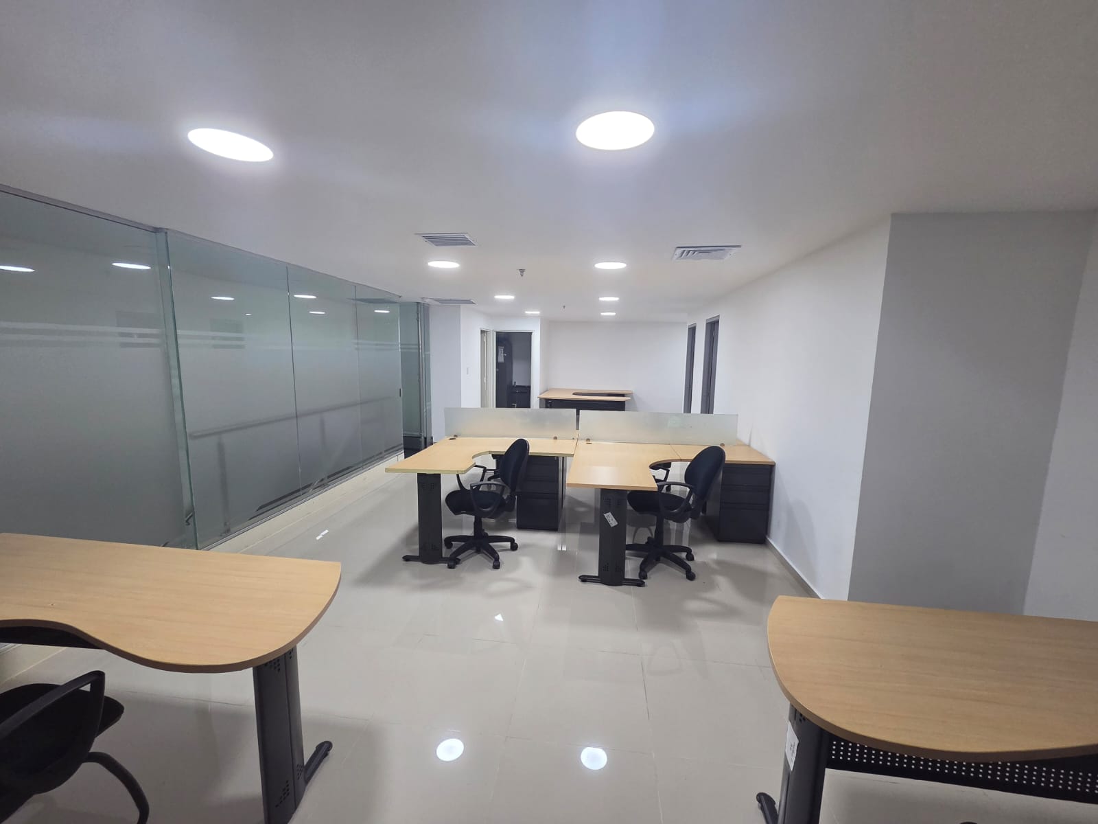 Local en Arriendo en VILLA COUNTRY Imagen de local 3