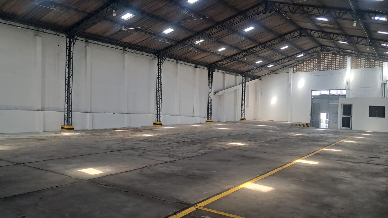 Bodega en Arriendo en LA CONCEPCIÓN Imagen de bodega 3