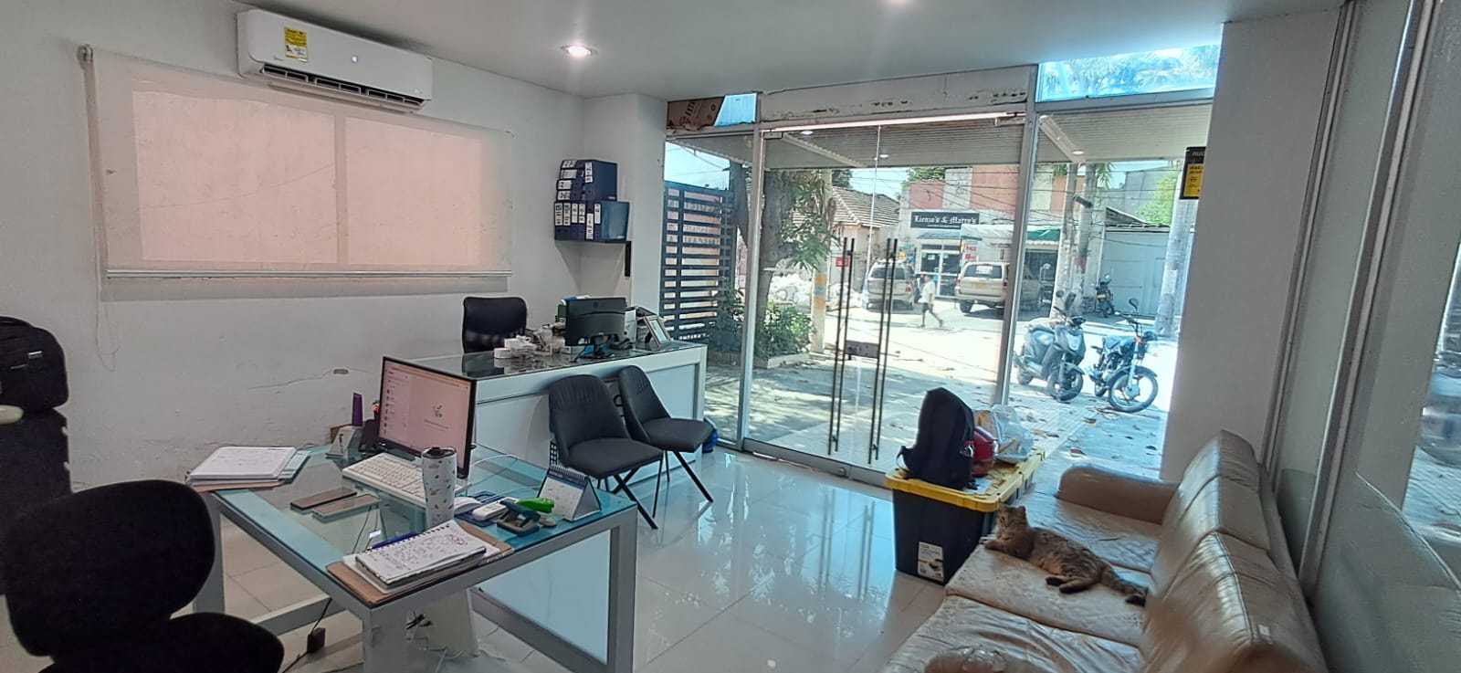 Local en Arriendo en EL PRADO Imagen principal de local