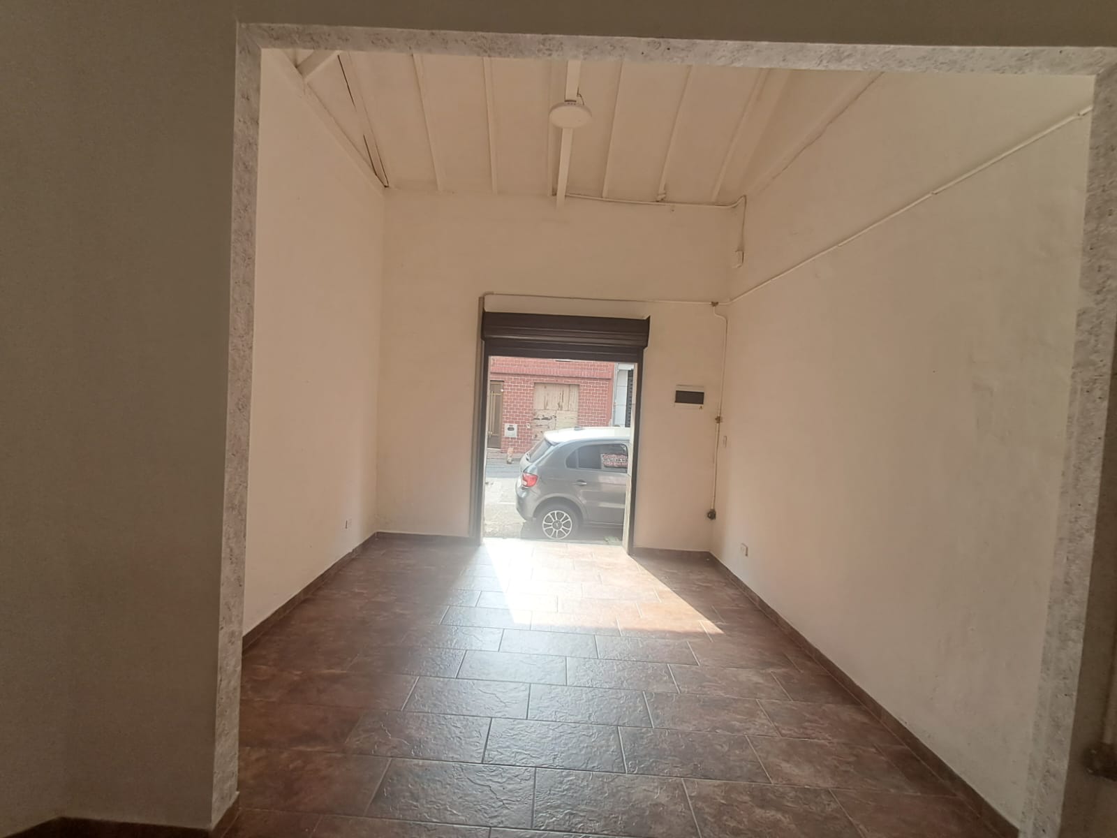 Local en Arriendo en MESA Imagen de local 1