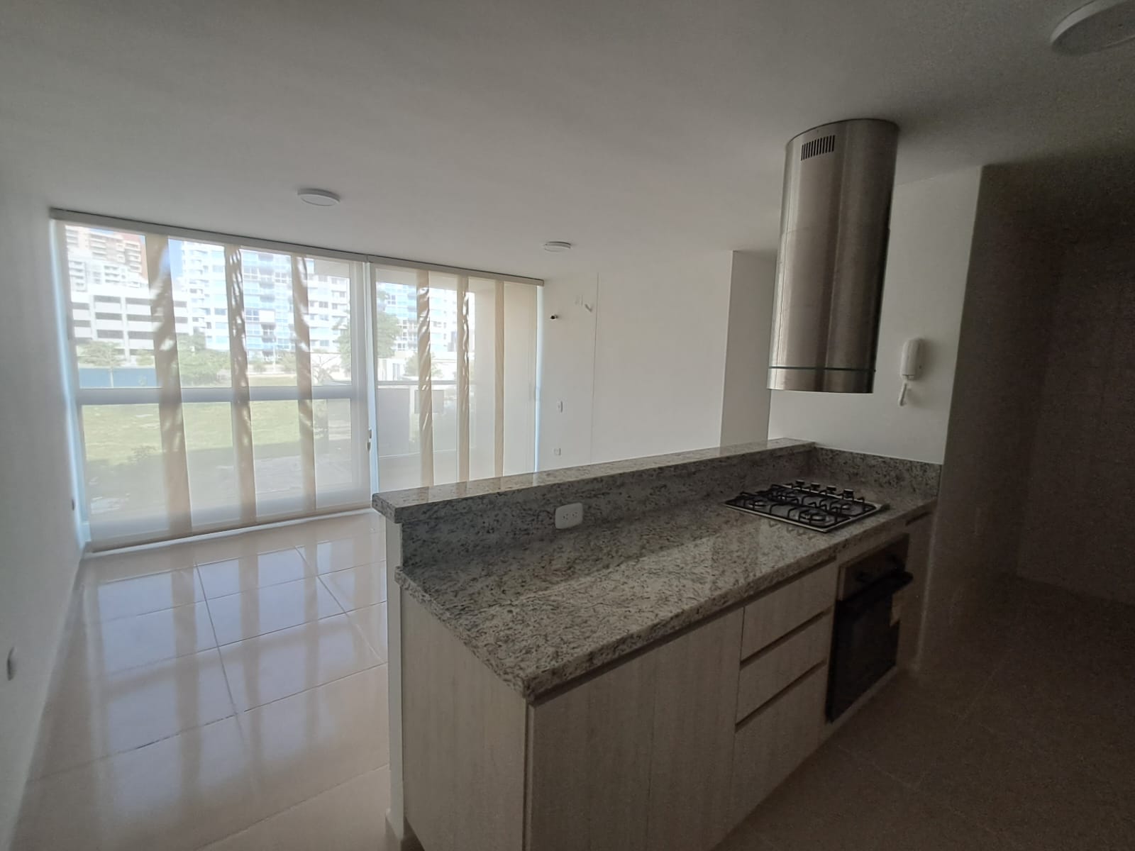 Apartamento en Arriendo en MIRAMAR Imagen de apartamento 3