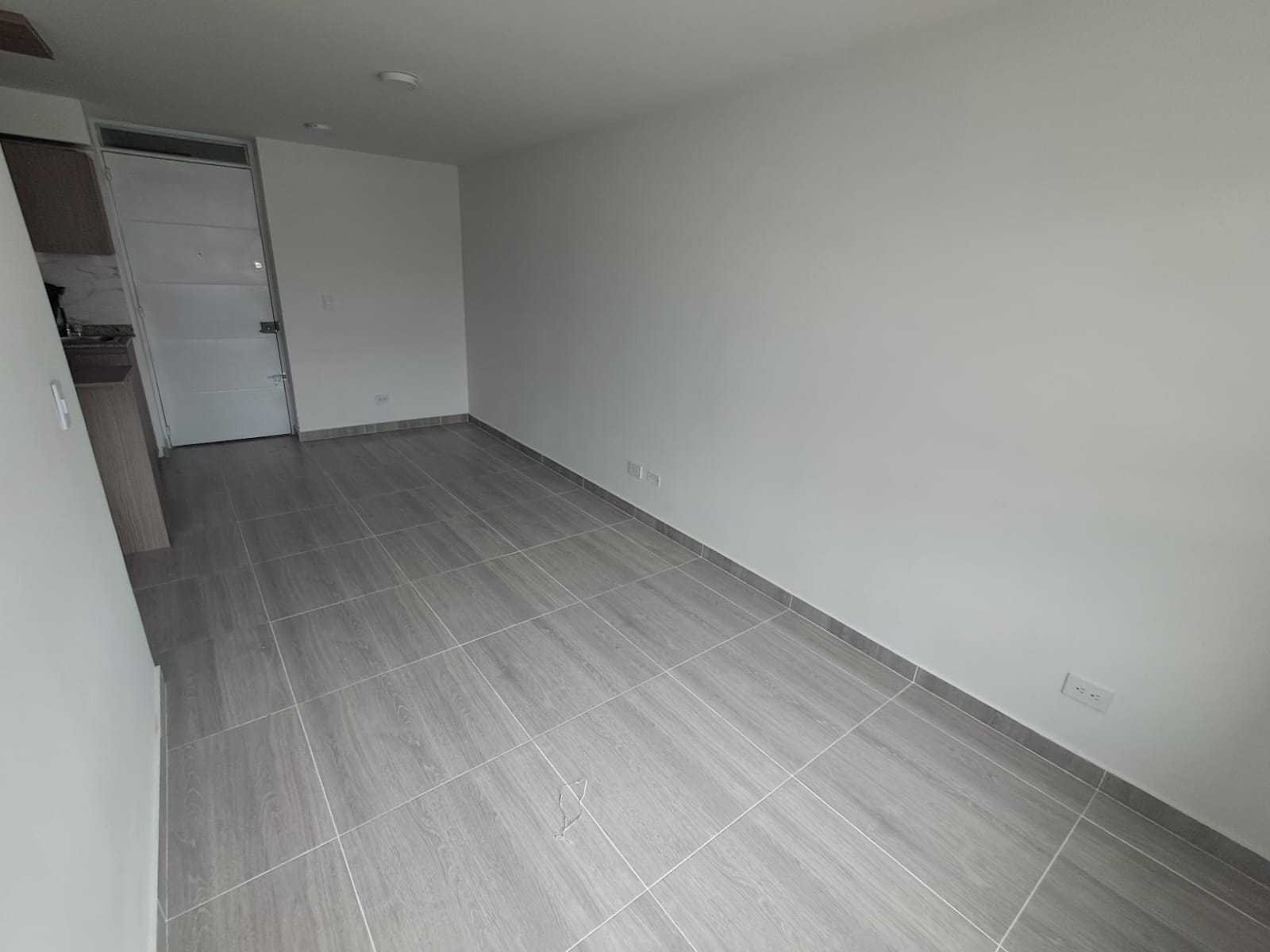 Apartamento en Arriendo en EL REDIL Imagen de apartamento 3