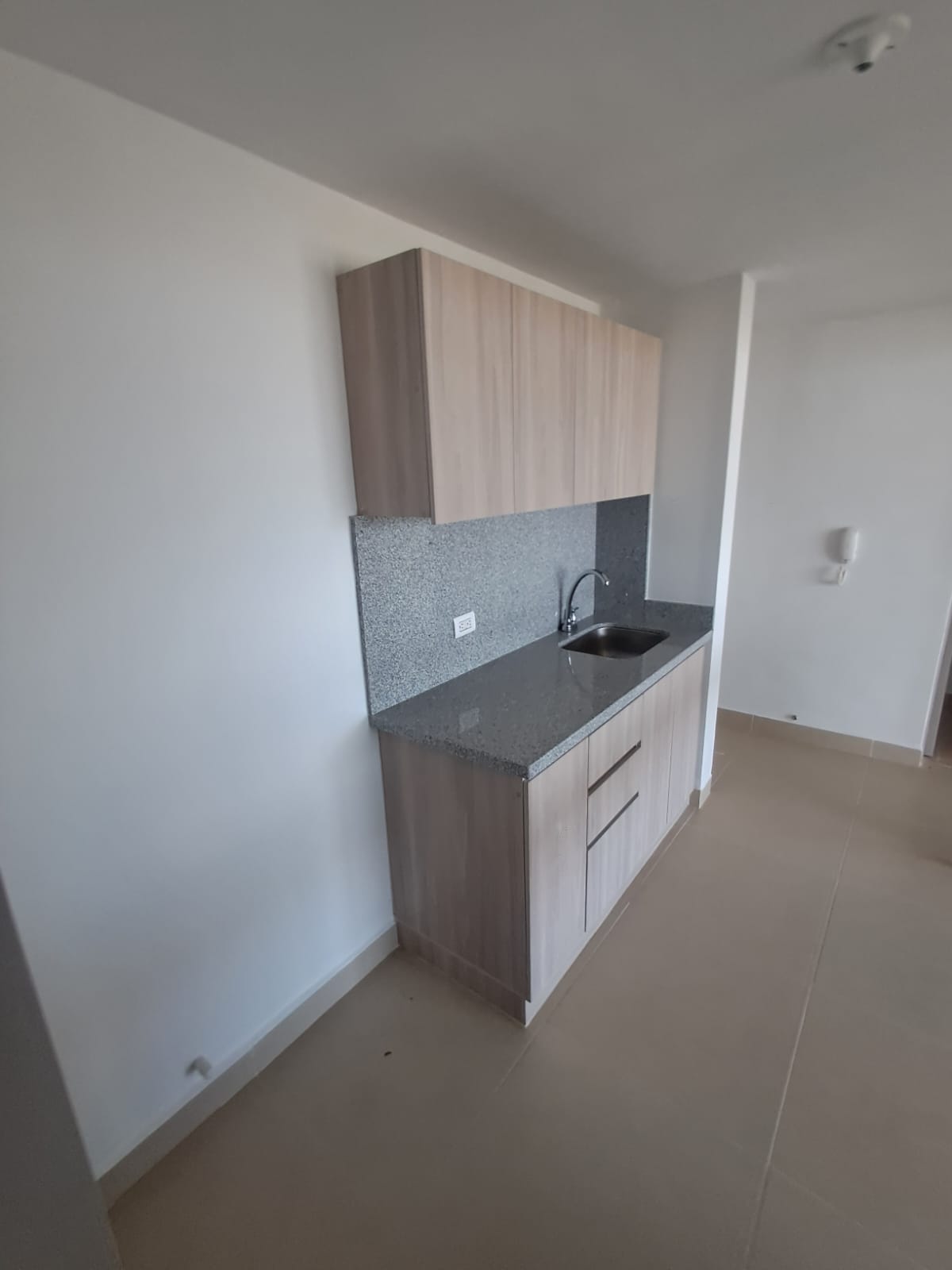 Apartamento en Arriendo en PARAÍSO Imagen de apartamento 2