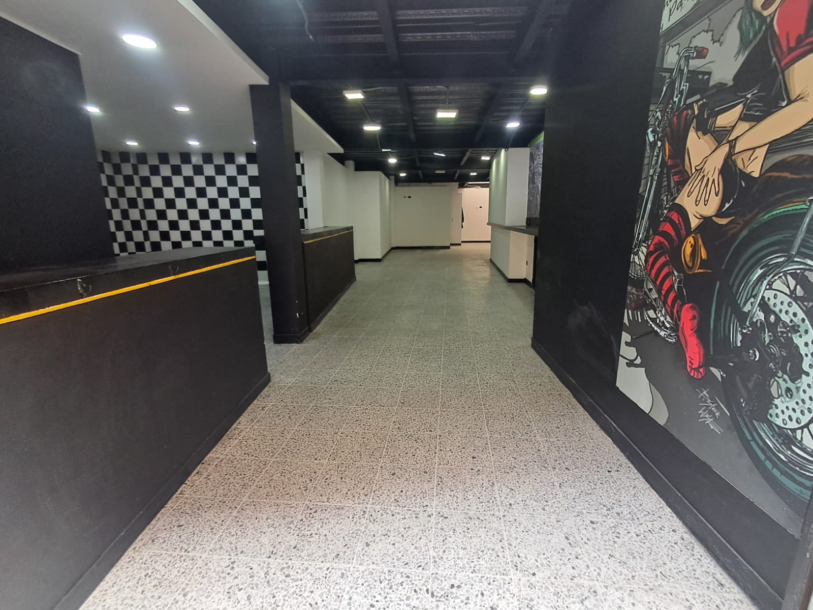 Local en Arriendo en LAS AGUAS Imagen de local 2