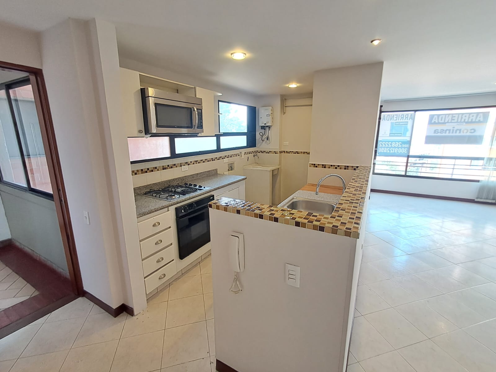 Apartamento en Arriendo en POBLADO Imagen de apartamento 3