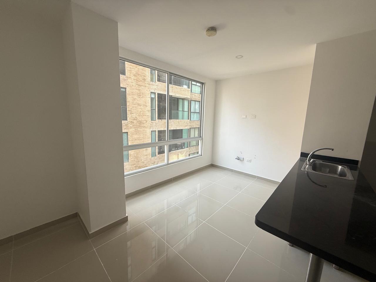 Apartamento en Arriendo en ALTAMIRA Imagen de apartamento 1