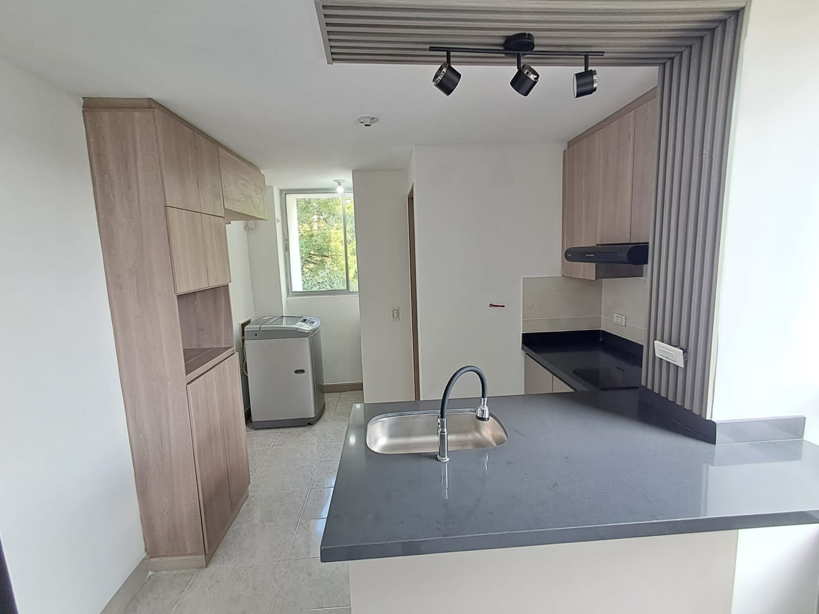 Apartamento en Arriendo en LA AGUACATALA Imagen de apartamento 1