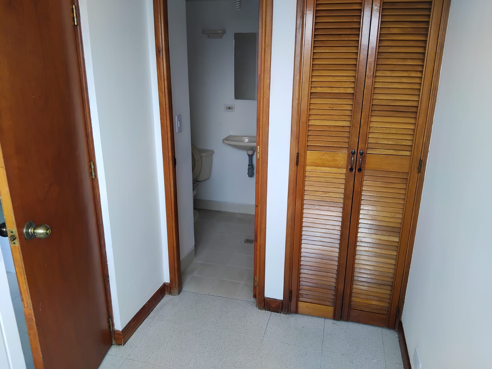 Apartamento en Arriendo en LAURELES Imagen de apartamento 1