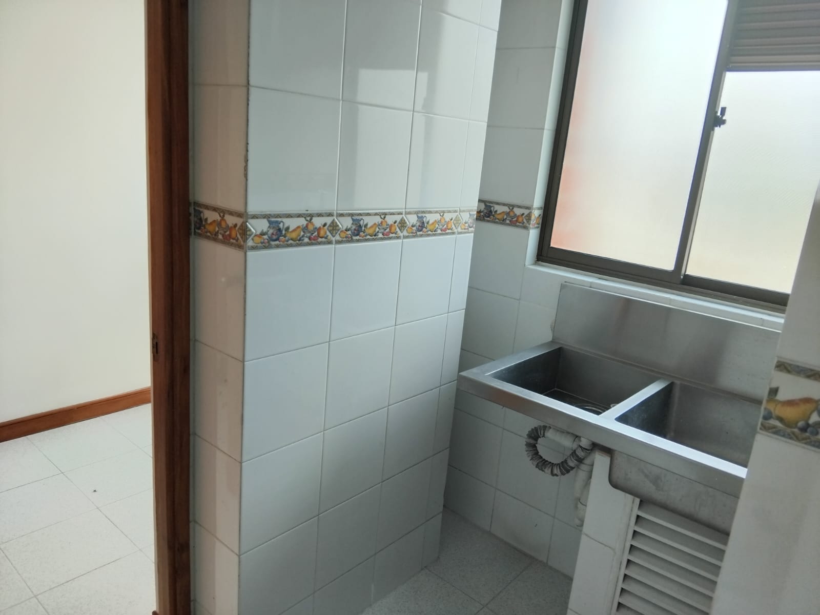 Apartamento en Arriendo en LAURELES Imagen de apartamento 3
