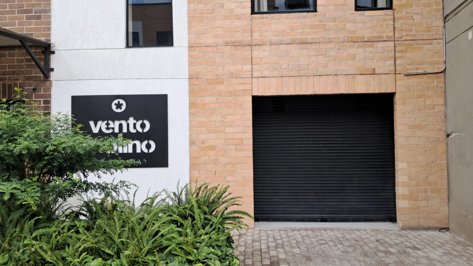 Imagen principal de local