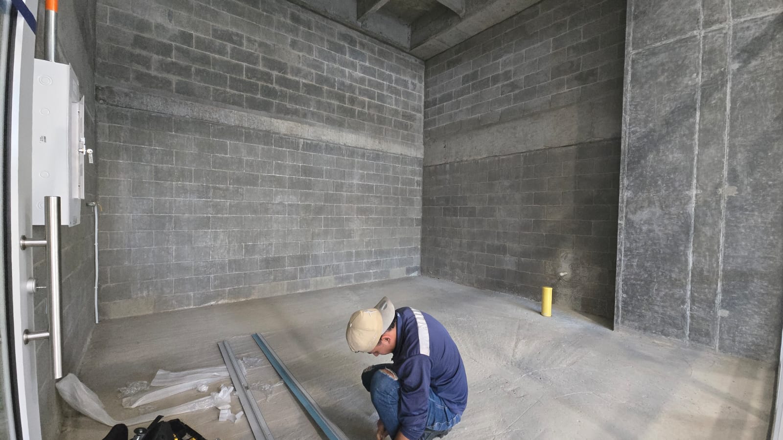 Local en Arriendo en CIUDAD DEL RIO Imagen de local 1