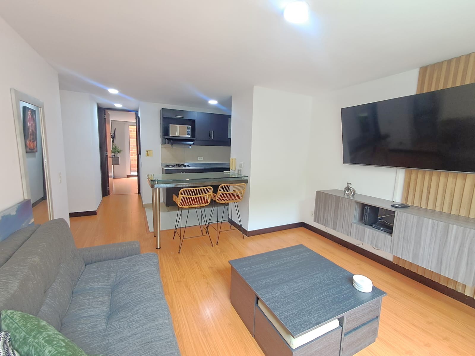 Apartamento en Arriendo en LAURELES Imagen de apartamento 2