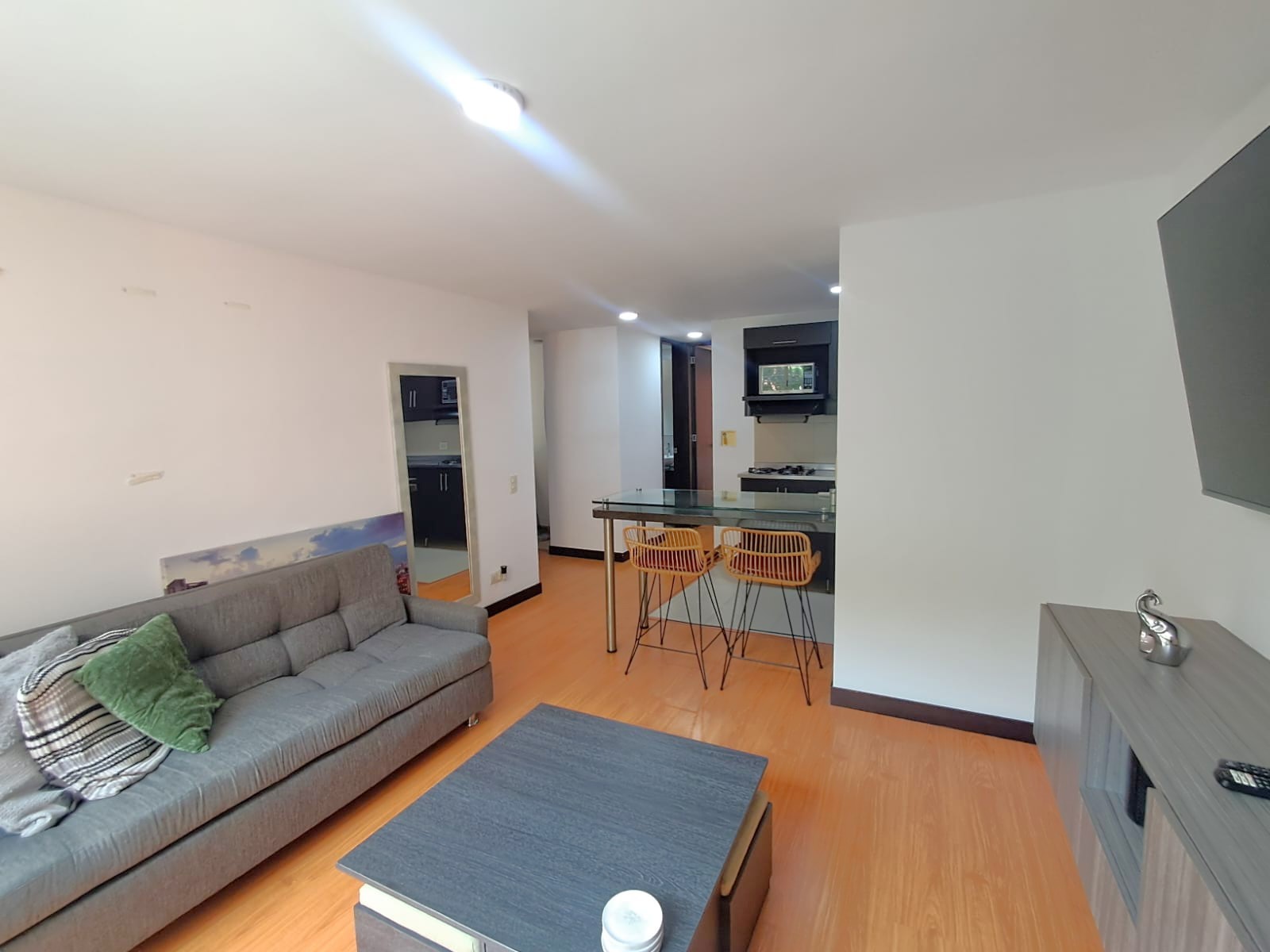 Apartamento en Arriendo en LAURELES Imagen de apartamento 3