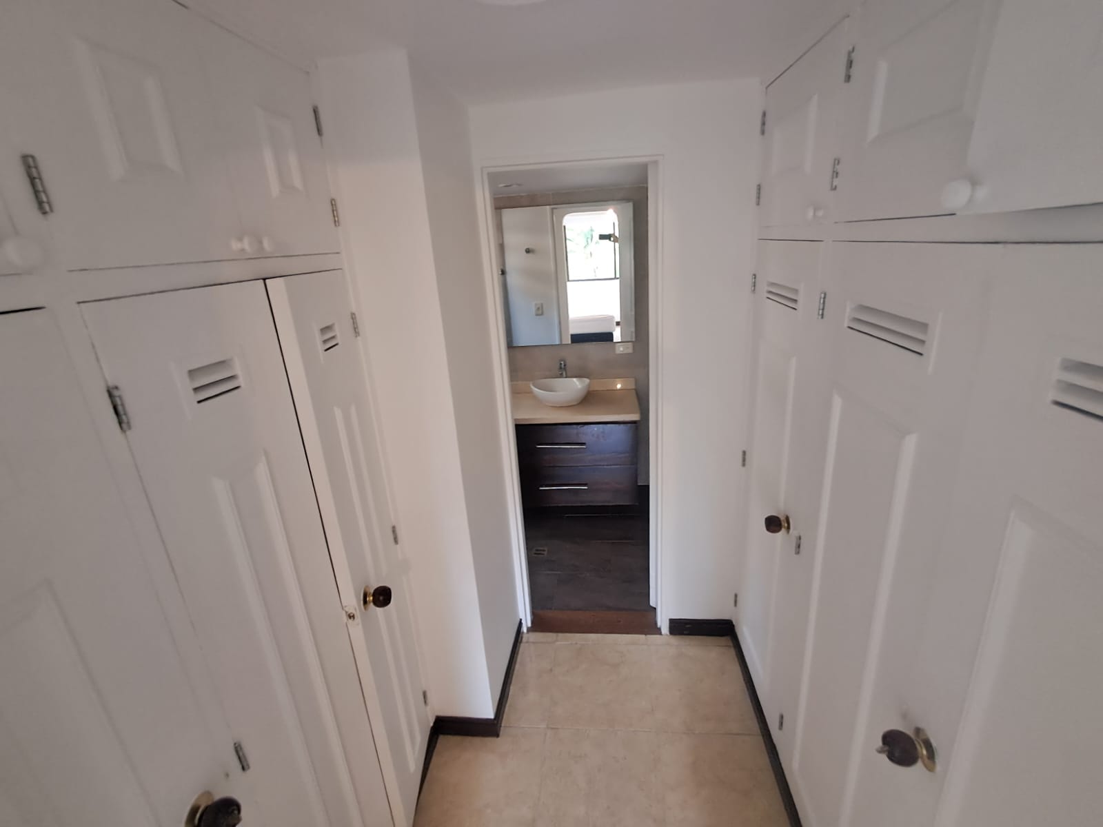 Apartamento en Arriendo en POBLADO Imagen de Apartamento 16