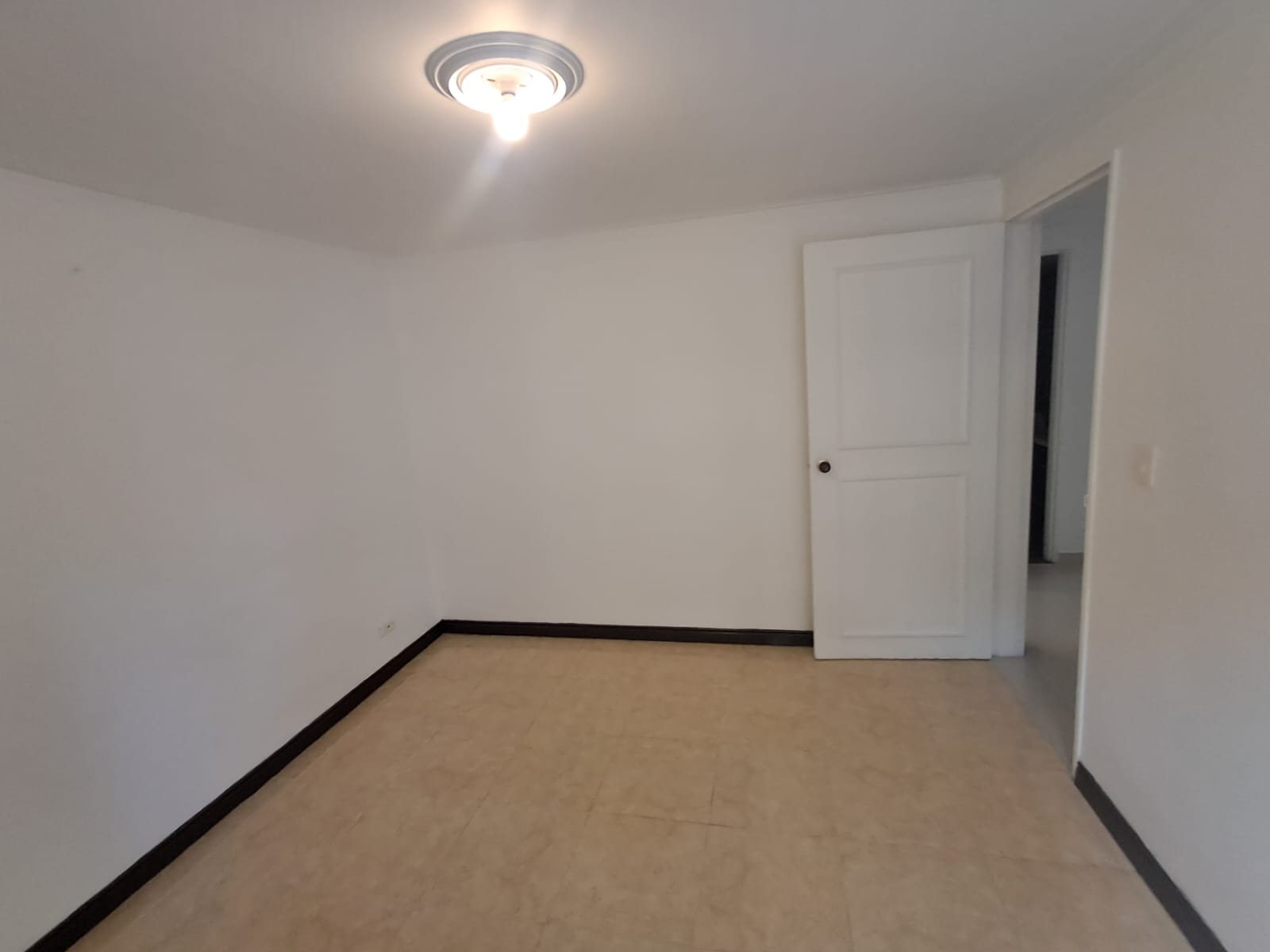 Apartamento en Arriendo en POBLADO Imagen de Apartamento 12