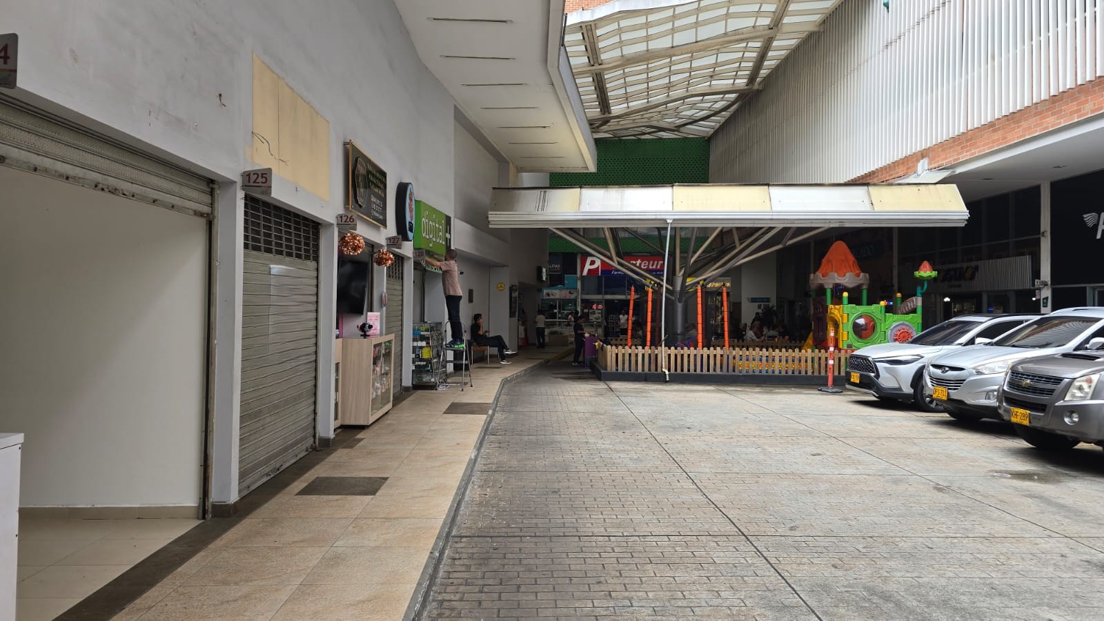 Local en Arriendo en CALLE LARGA Imagen de Local 8