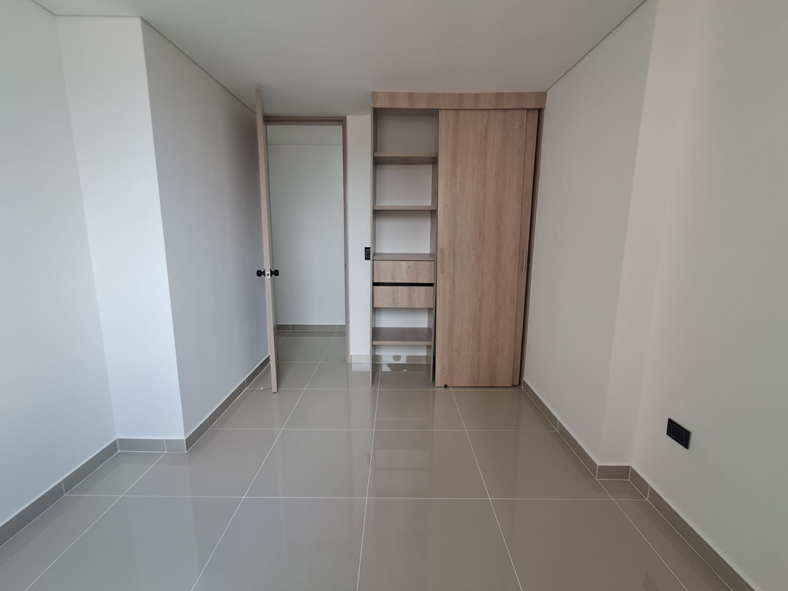 Apartamento en Arriendo en SURAMERICA Imagen de Apartamento 12