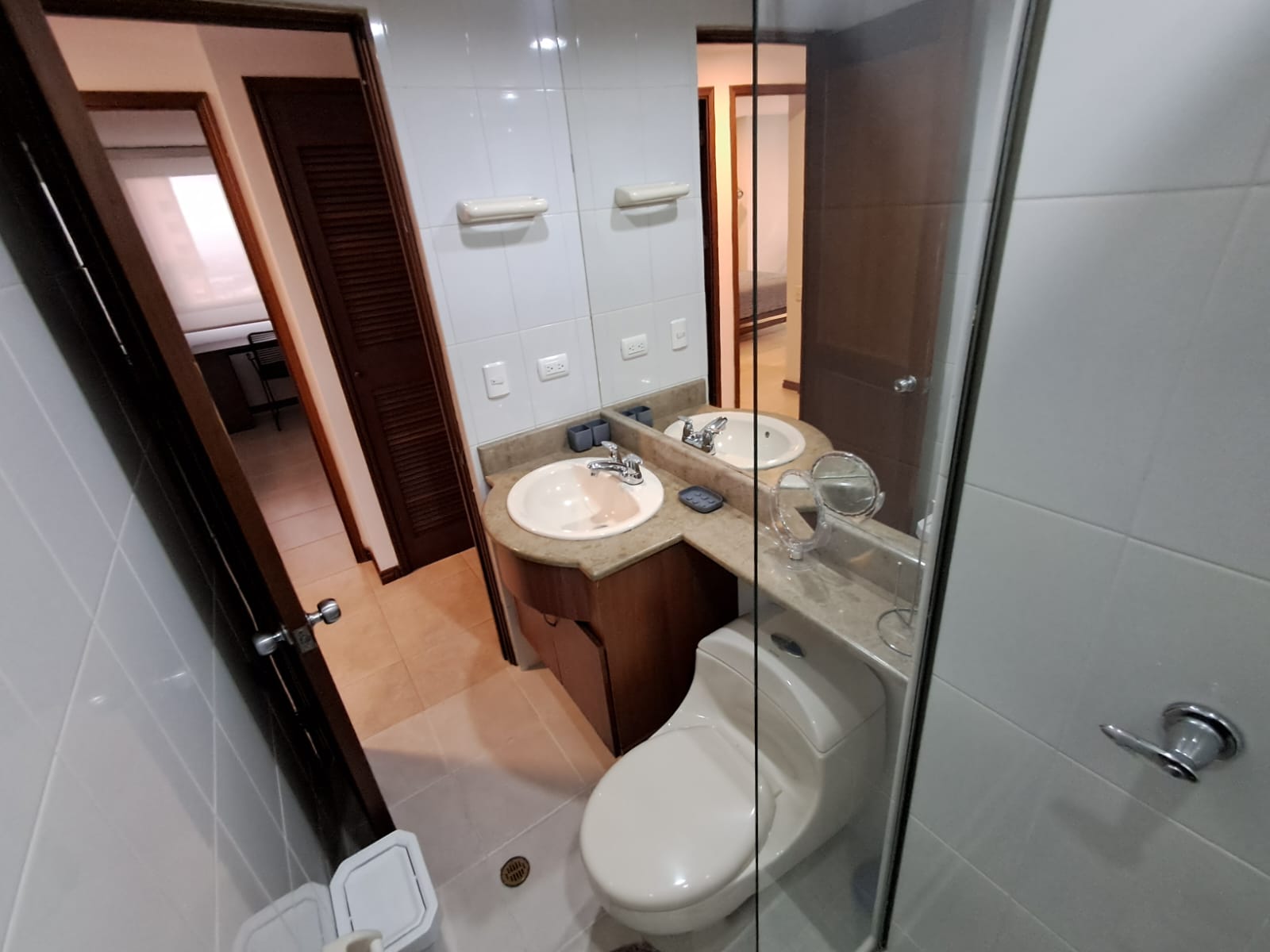 Apartamento en Arriendo en POBLADO Imagen de Apartamento 14