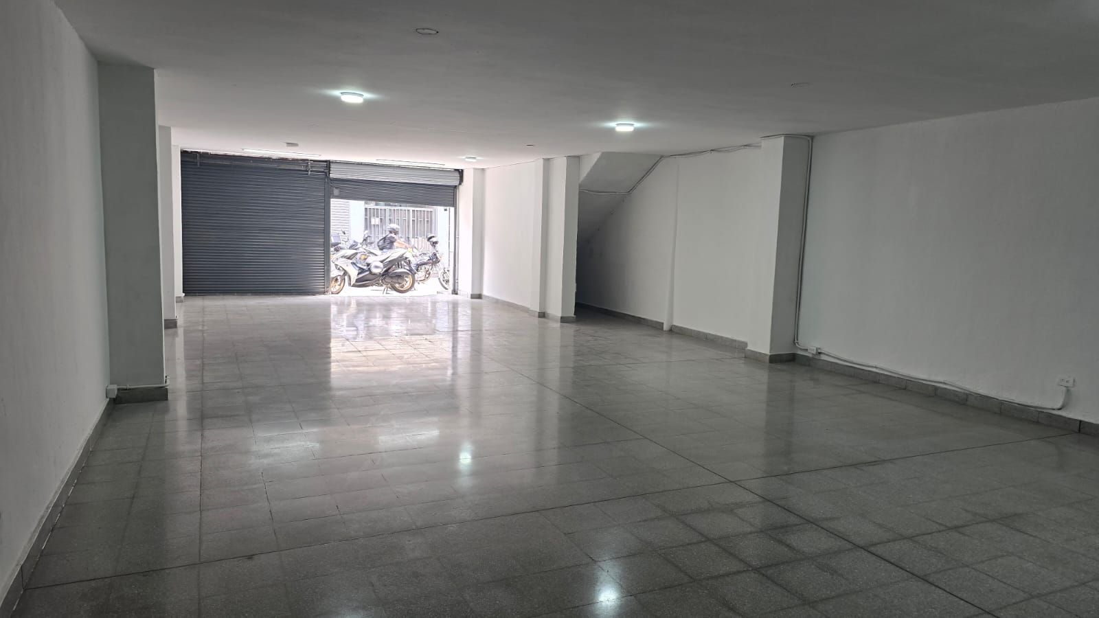 Imagen de Bodega en arriendo en Antioquia, MEDELLÍN, BARRIO COLOMBIA Imagen de Bodega en arriendo en Antioquia, MEDELLÍN, BARRIO COLOMBIA