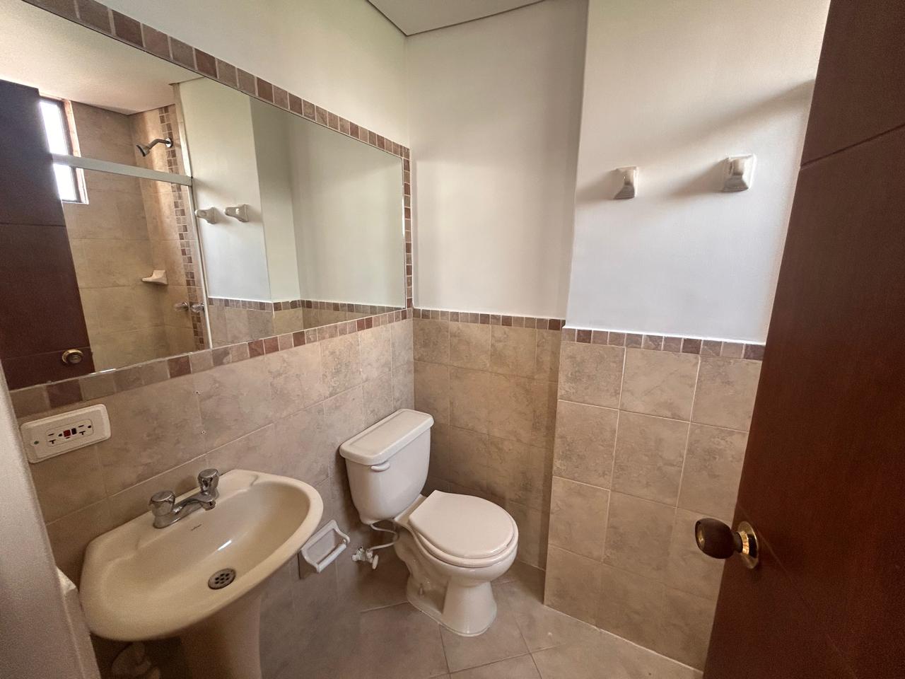 Apartamento en Arriendo en CALASANZ Imagen de Apartamento 13