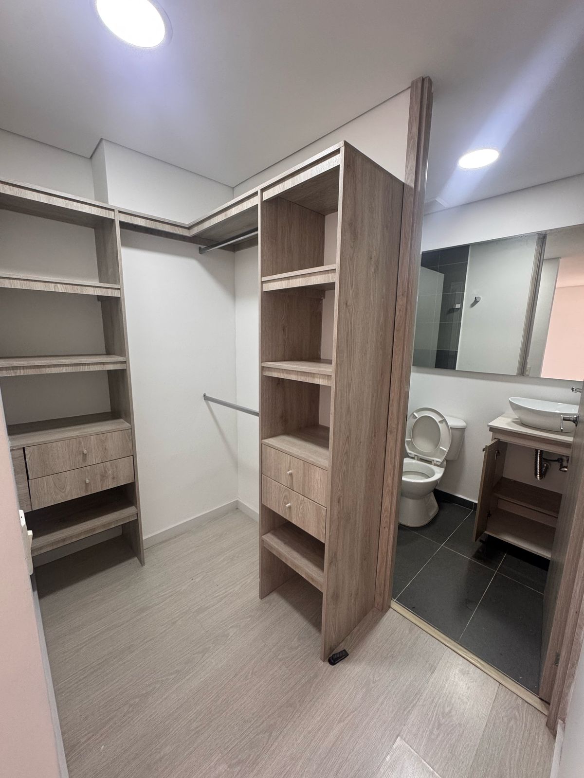Apartamento en Arriendo en ENVIGADO Imagen de Apartamento 13