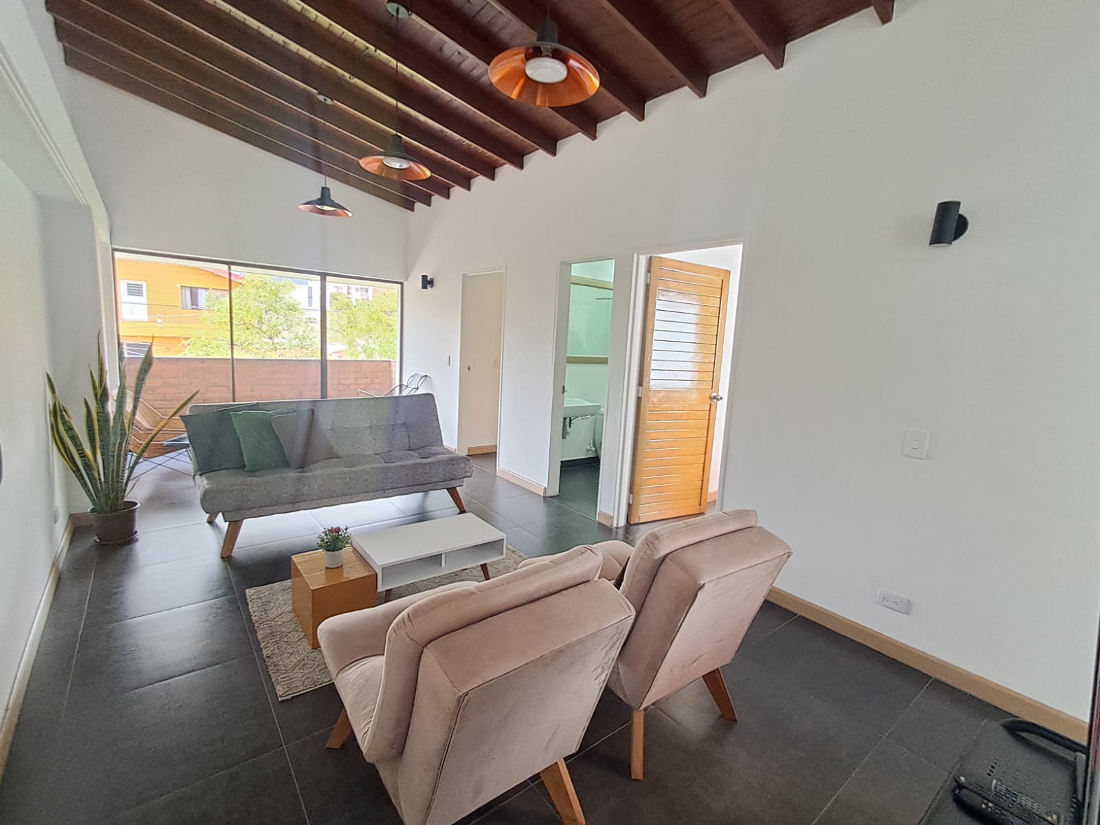 Apartamento en Arriendo en LAURELES Imagen principal de apartamento