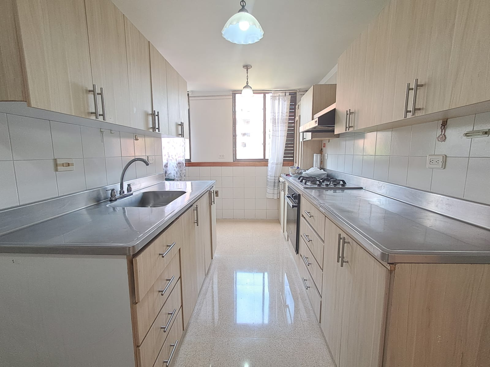 Apartamento en Arriendo en EL POBLADO Imagen principal de apartamento