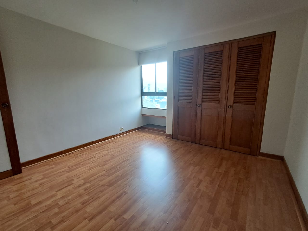 Apartamento en Arriendo en EL POBLADO Imagen de Apartamento 24