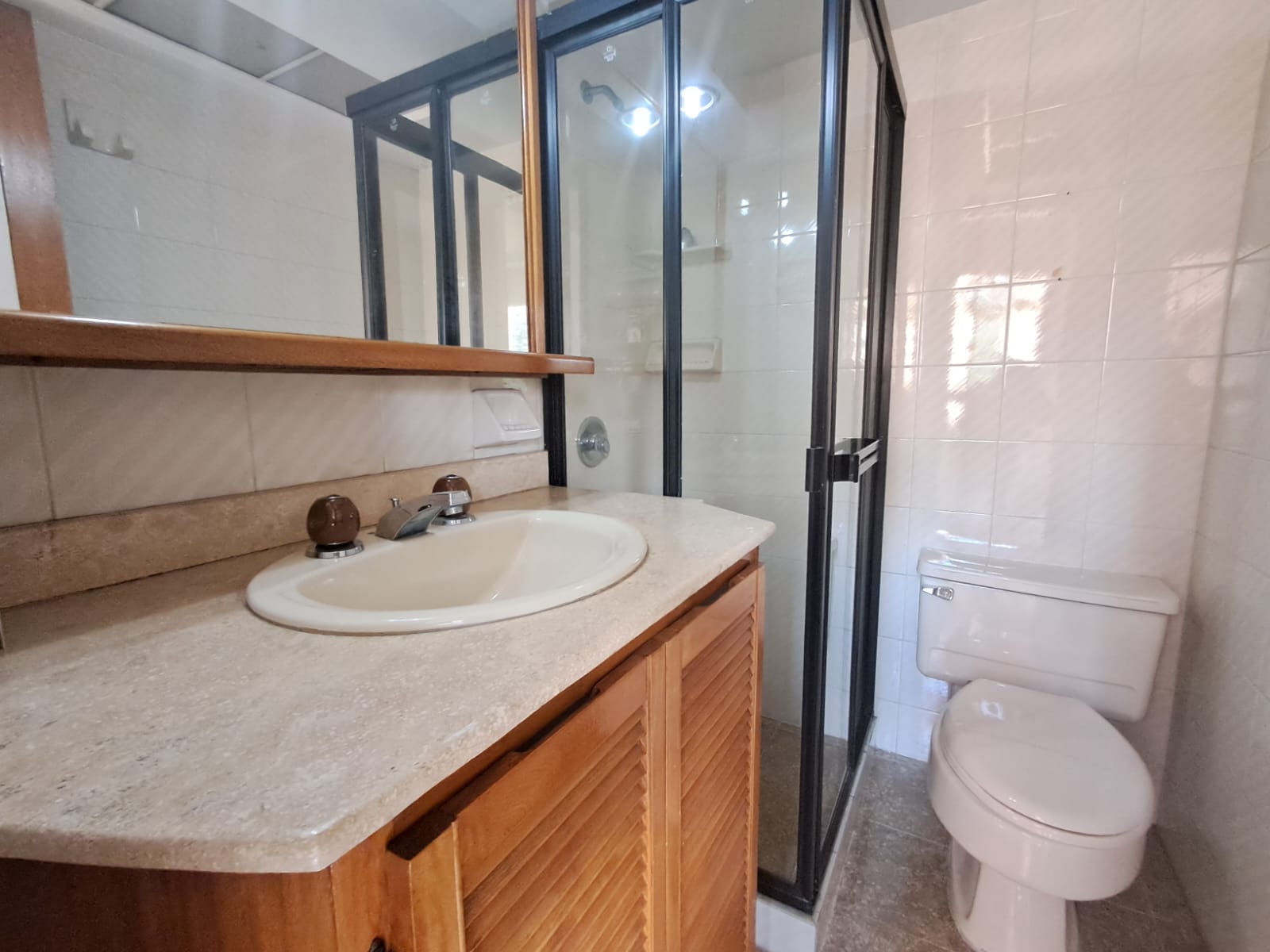 Apartamento en Arriendo en EL POBLADO Imagen de Apartamento 5