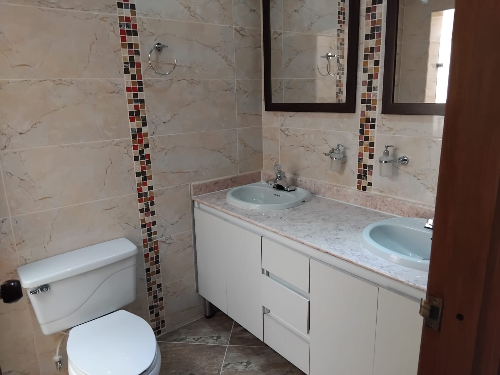 Apartamento en Arriendo en LAURELES Imagen de Apartamento 44