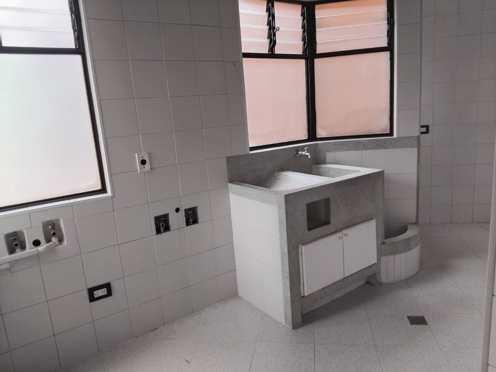 Apartamento en Arriendo en LAURELES Imagen de Apartamento 8