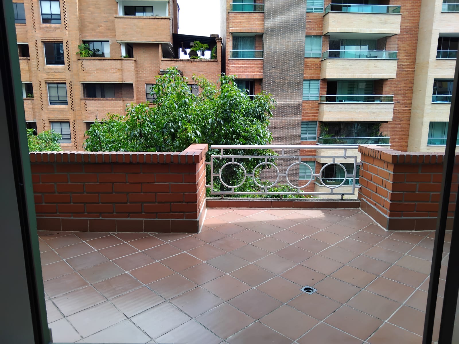 Apartamento en Arriendo en LAURELES Imagen de Apartamento 19