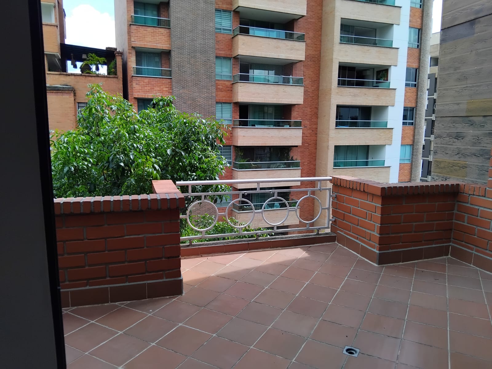 Apartamento en Arriendo en LAURELES Imagen de Apartamento 21