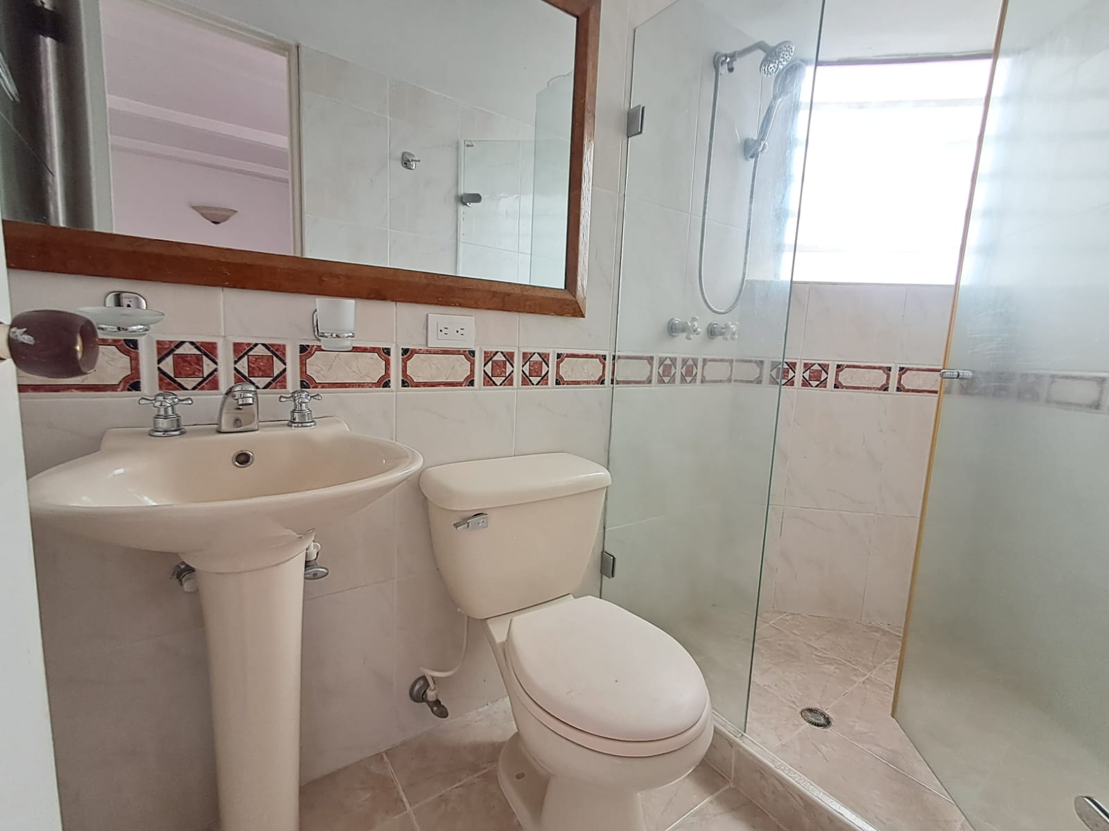 Apartamento en Arriendo en CALASANZ Imagen de Apartamento 17