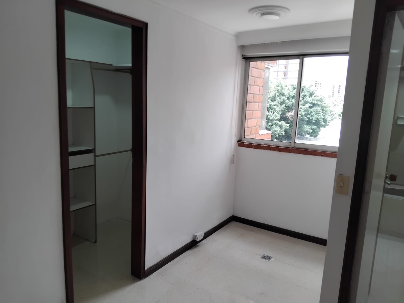 Apartamento en Arriendo en LAURELES Imagen de apartamento 1
