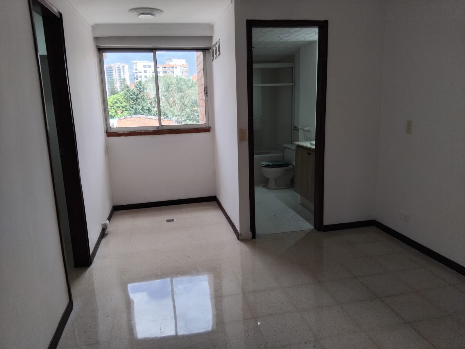 Apartamento en Arriendo en LAURELES Imagen de Apartamento 5