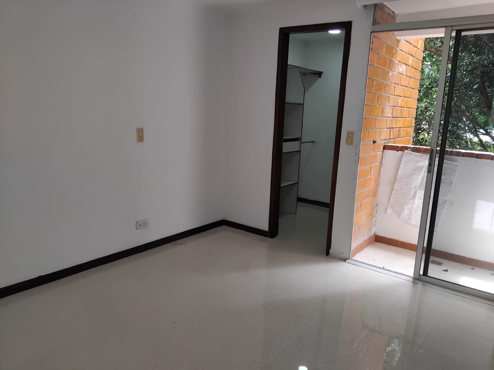 Apartamento en Arriendo en LAURELES Imagen de Apartamento 9