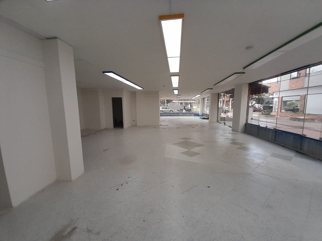 Imagen de local 1