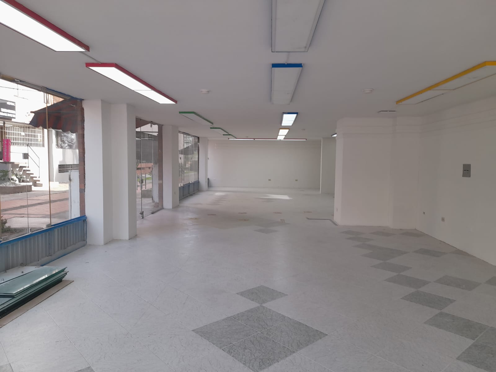 Imagen de local 2