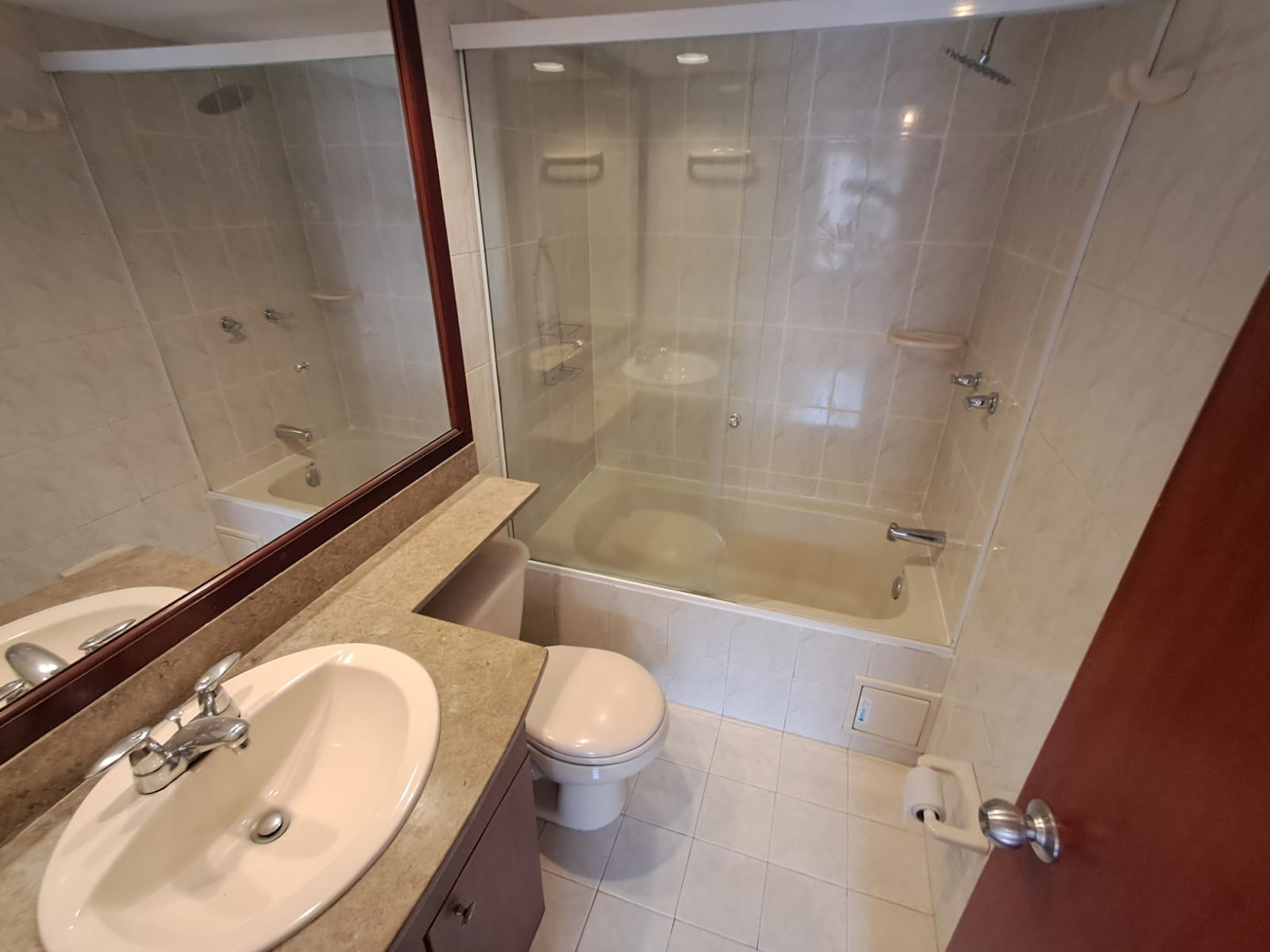 Apartamento en Arriendo en POBLADO Imagen de Apartamento 14