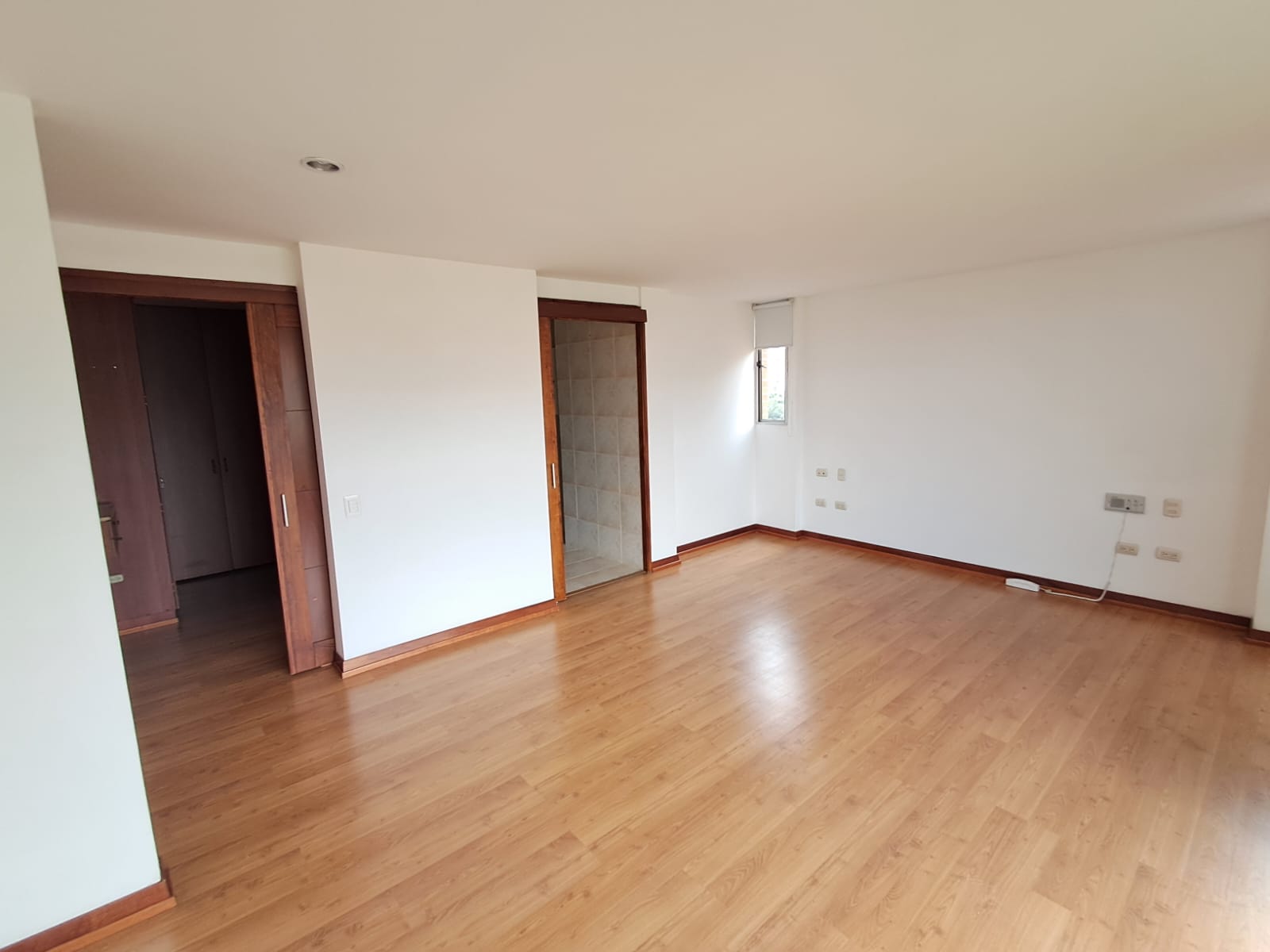 Apartamento en Arriendo en POBLADO Imagen de Apartamento 13
