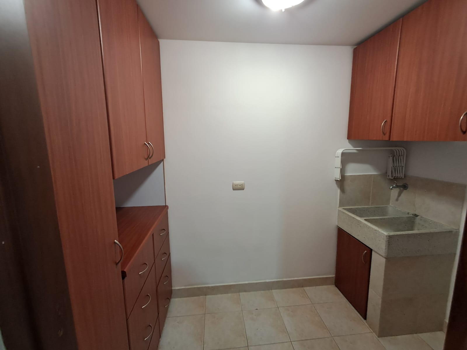 Apartamento en Arriendo en POBLADO Imagen de apartamento 2