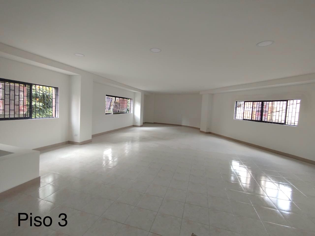 Oficina en Arriendo en BETANIA Imagen de oficina 3